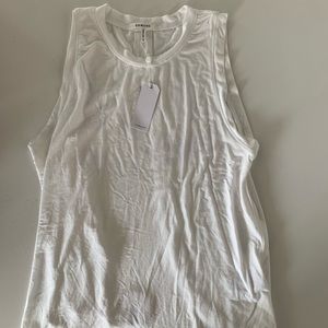 COMUNE Skyline Muscle Tank